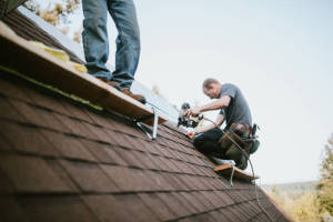 Local Roofers in Lakewood, IA